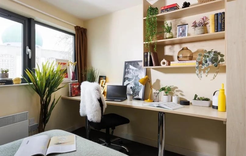 Curzon Street, Hockley, Nottingham - Image 1